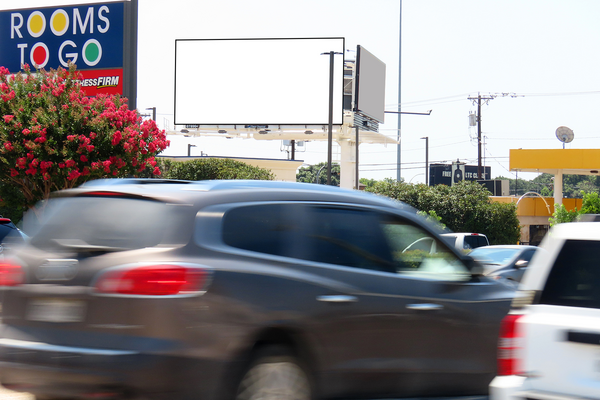 Preston Rd ES 100ft N/O LBJ Fwy (I-635) F/N - 3