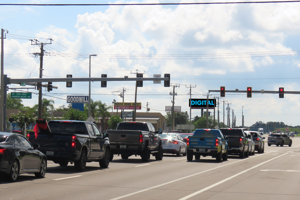 US 301 NS 0.8mi E/O US 41 F/W -