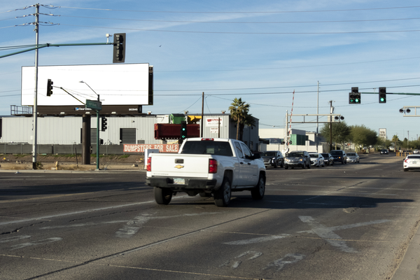 19th Ave WS 95ft N/O Lower Buckeye Rd F/S - 2