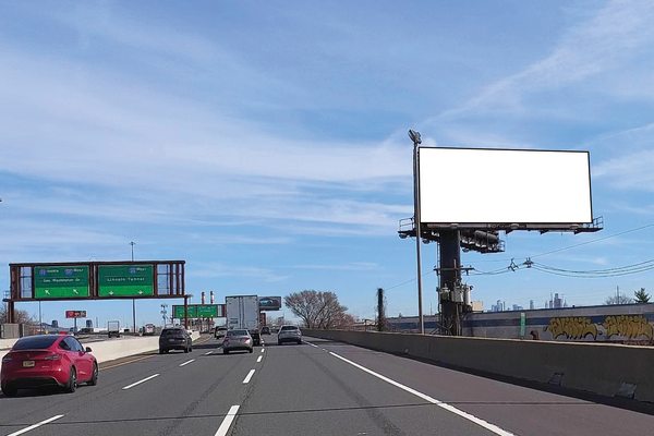 I-95/NJ Tpk ES 1mi N/O Exit 14 F/S - 2