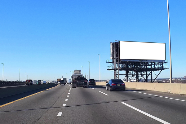 I-95/NJ Tpk WS 0.5mi N/O Exit 14 F/N - 1