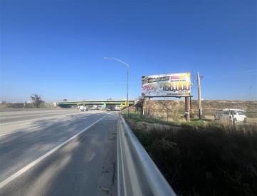 EL HWY 99 50' S/O OLIVE DR.