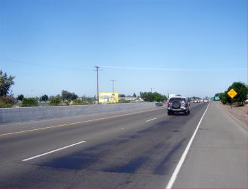 SL HWY 198 500' E/O 9TH AVE  (RP)