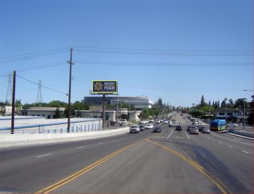 WL OAK ST. 75' S/O TRUXTUN AVE.