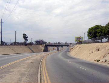 WL AIRPORT DR. 1000' N/O STATE RD.