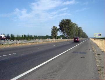 EL HWY 99 1.5 MI. S/O AVE. 384  (RP)