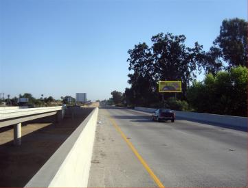 EL HWY 65 .3 MI. S/O OLIVE AVE. (RP)