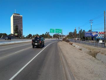 EL HWY 101 1500' S/O VINEYARD AVE.