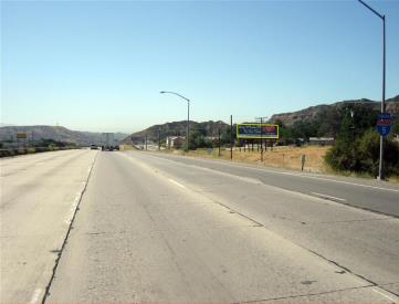 WL I-5 800' S/O LAKE HUGHES RD