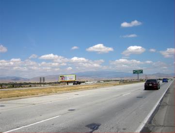 NL HWY 58 2500' W/O WEEDPATCH HWY