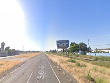GOLDEN ST BLVD EL .3 MI N/O DAUBENBERGER FS