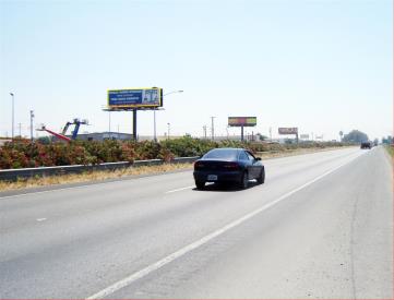 EL HWY 99 1000' N/O AVE. 304