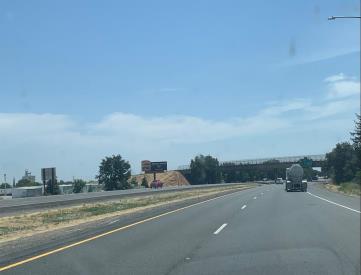 I-5 EL .5 MI S/O EAST ST. FN