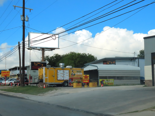 Nacogdoches WS 300ft S/O Bell F/NE - 2