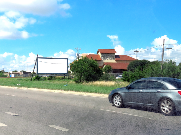 I-35 N WS 0.2mi N/O Walzem F/N - 1