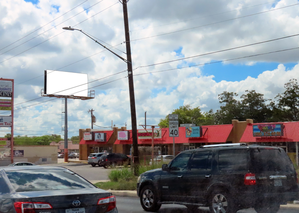 Bandera WS 30ft N/O Willard F/NW - 2