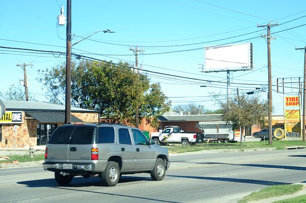 Rittiman NS 900ft E/O I-35 N F/W - 1
