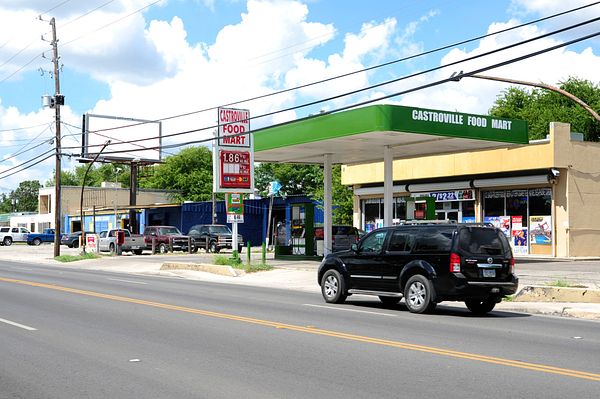 Castroville NS 0.1mi E/O Cortez F/E - 2