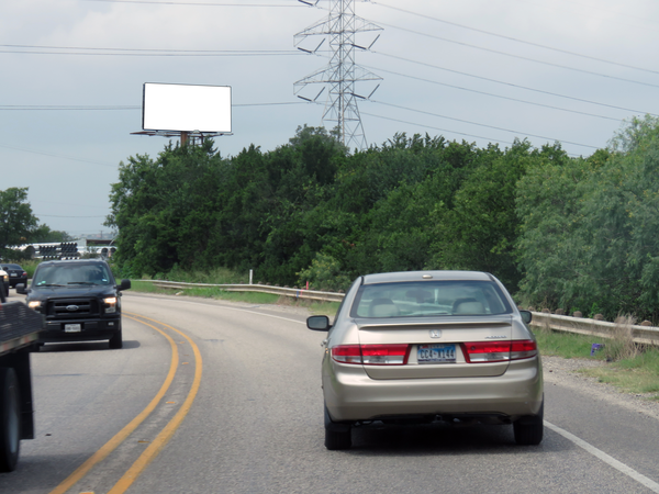 FM 2252 WS 0.1mi N/O Bracken F/NE - 2