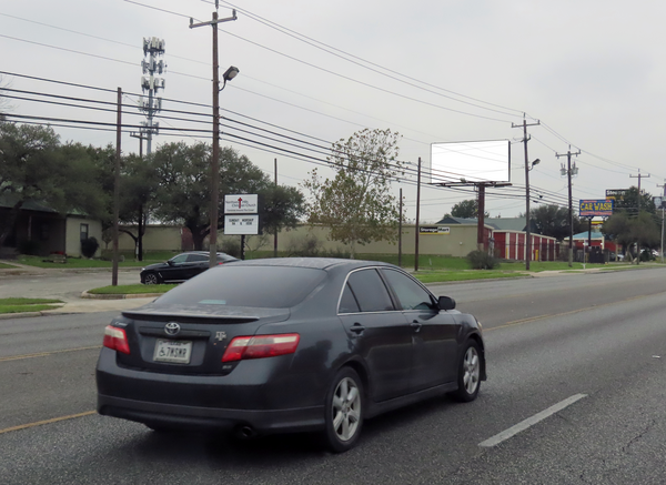 Potranco SS 0.2mi W/O Hunt Lane F/E - 1