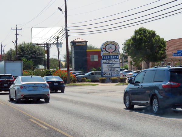 Potranco SS 0.3mi W/O Hunt Lane F/W - 2