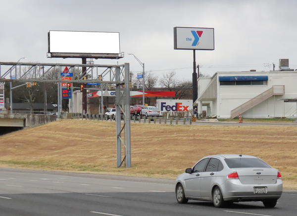 US 281 N WS 50ft S/O Rhapsody F/N - 2