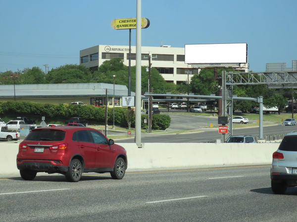 I-10 NW WS 0.2mi N/O Wurzbach F/S - 1