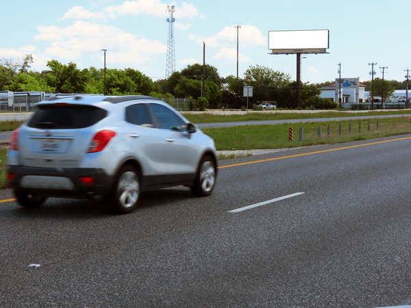 I-10 NW ES 0.68mi N/O Fair Oaks Pkwy F/N - 1
