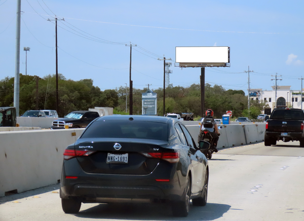 Loop 1604 SS 0.4mi E/O Tradesman F/E - 1