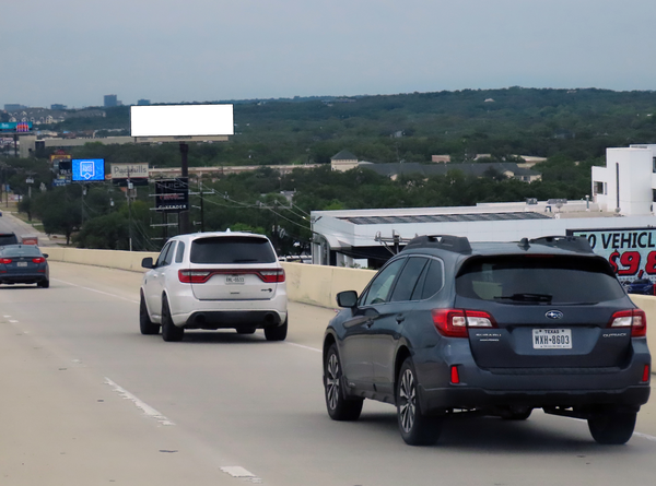 US 281 N WS 0.4mi S/O Loop 1604 F/N - 2