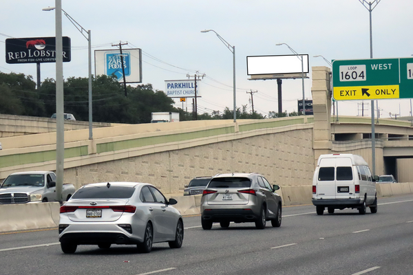 US 281 N WS 0.4mi S/O Loop 1604 F/S - 1