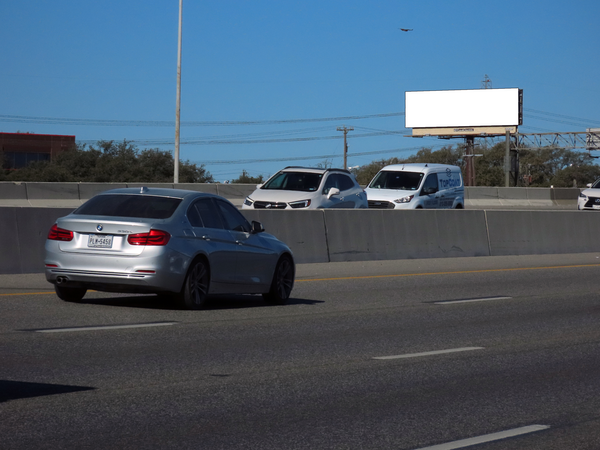 I-10 NW WS 0.5mi N/O Huebner F/S - 1
