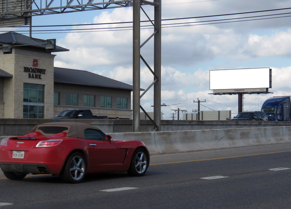 I-35 N NS 10ft W/O Brooklyn F/W - 1