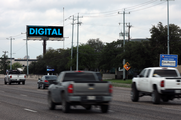 I-35 N WS 0.5mi S/O Weidner F/N - 2