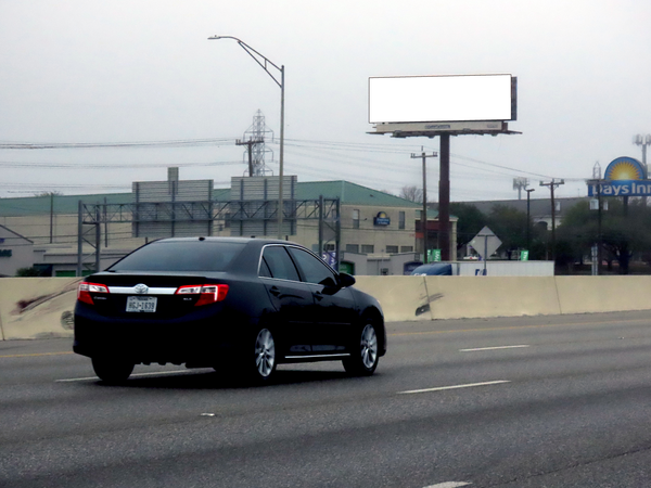 I-10 NW WS 0.7mi S/O DeZavala F/S - 1