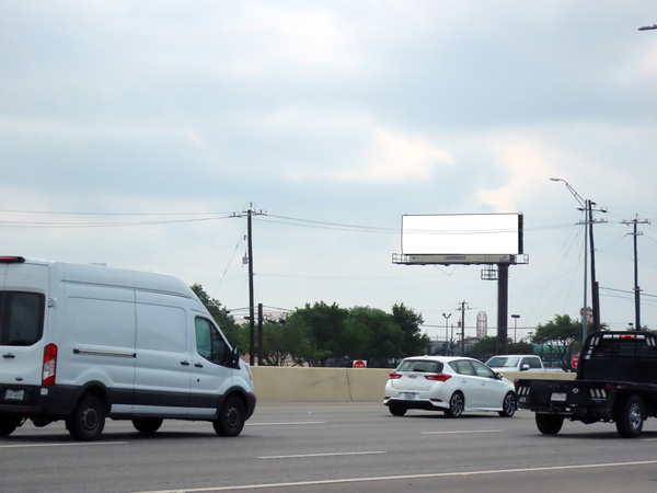 I-10 NW ES 900ft N/O DeZavala F/N - 1