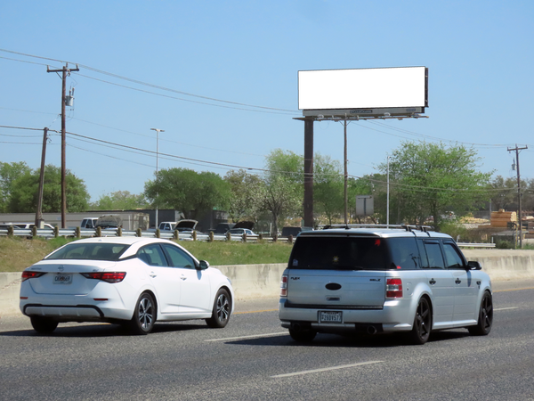 I-35 N WS 0.1mi N/O OConnor F/S - 1