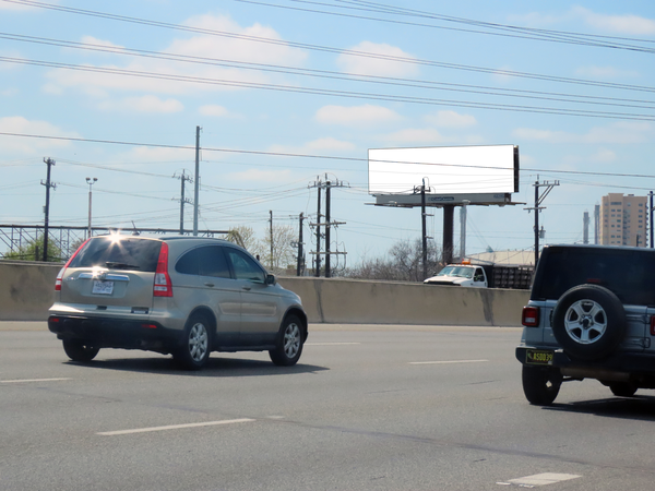 I-37 ES 25ft S/O Burleson F/N - 1