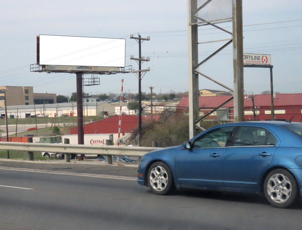 I-35 N NS 0.1mi W/O Frost Bank Center Dr  F/E - 2