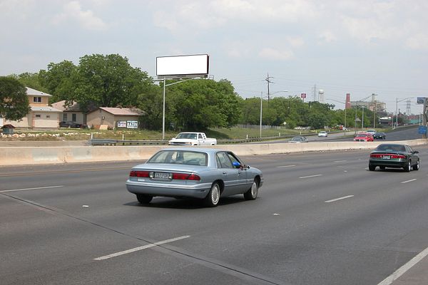 I-10 E NS 0.1mi W/O Probandt F/W - 1