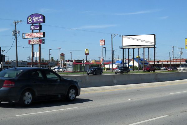 Loop 410 WS 300ft S/O Marbach F/S - 1