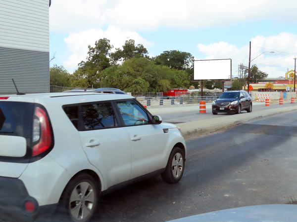Alamo S SS 0.1mi E/O Tunstall F/E - 1