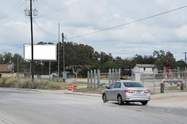 Pine ES 300ft N/O Milam F/S - 2