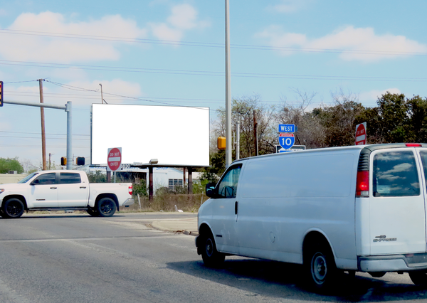 New Braunfels S ES 50ft N/O I-10 E F/S - 2