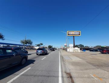 E/S Beal Pkwy 200' S/O Lewis St F/S