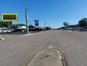W/S John Sims Pkwy @ Washington Ave F/S