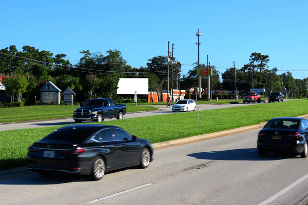 US 17-92 WS 0.2MI S/O Enterprise Rd F/S - 1