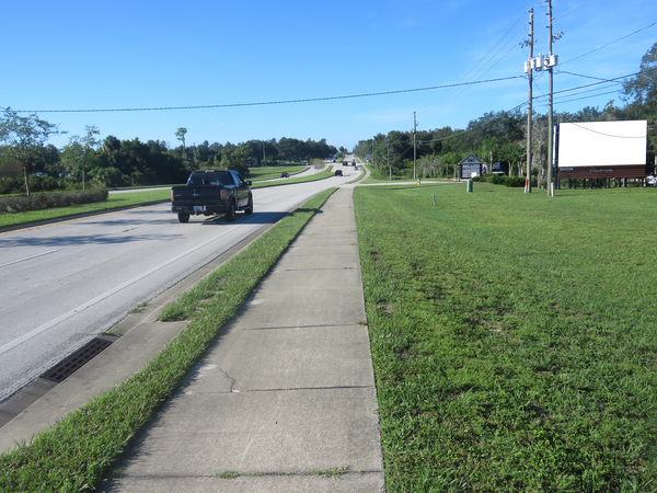 US 17-92 WS 0.2MI S/O Enterprise Rd F/N - 2