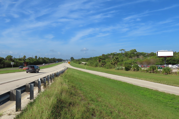 SR 528 NS 0.1mi W/O Banana River Rd F/E - 2