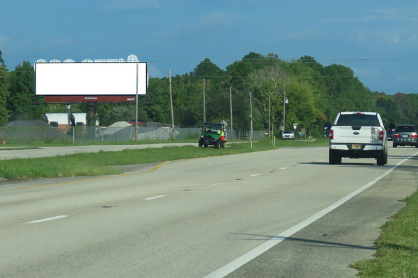 US 1 WS 3.3mi S/O SR 100 F/S - 1